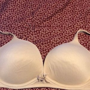 Victoria’s Secret bra